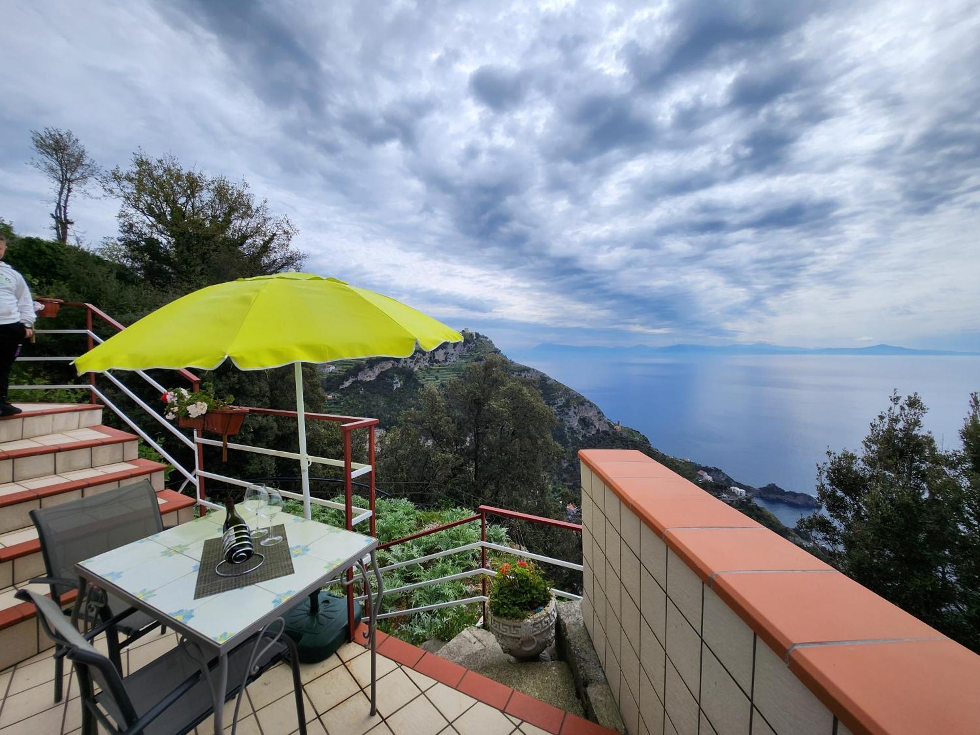 Villa Il Dolce Tramonto Furore Habitación foto